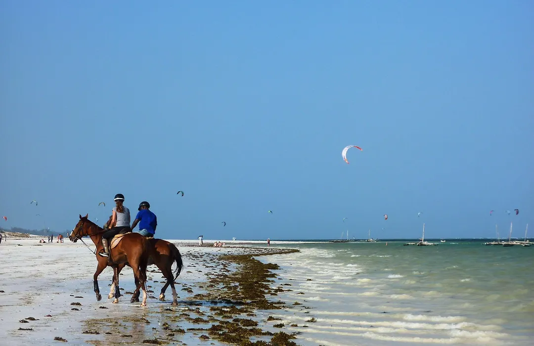 Lantana Galu Beach-1