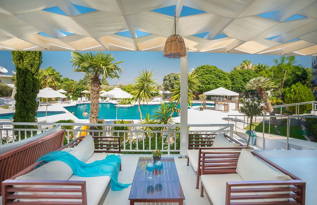 Happy Days Hotel, Adults Only-1