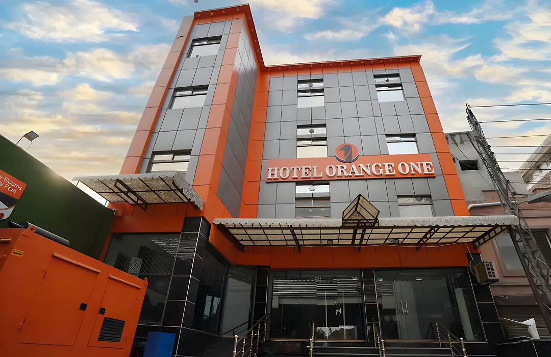 Hotel Orange One-1