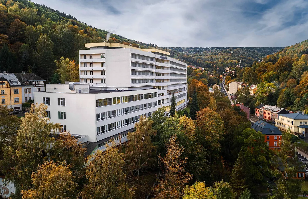 Hotel Behounek-1