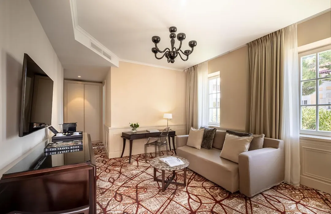Boutique Hotel Alhambra-1