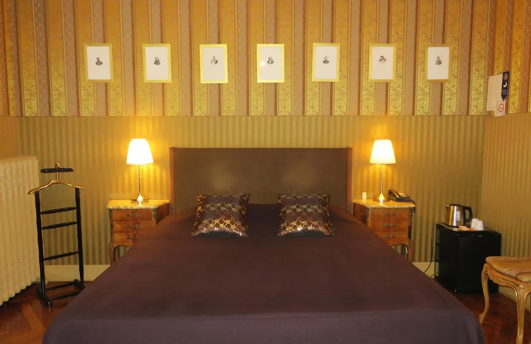 Hotel Windsor Home-1