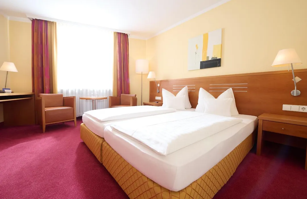 Hotel Vis A Vis-1