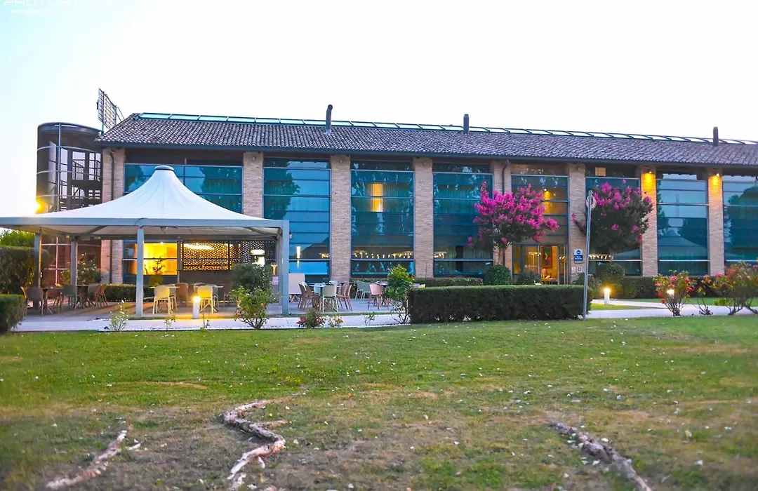 Best Western Hotel Green City-1