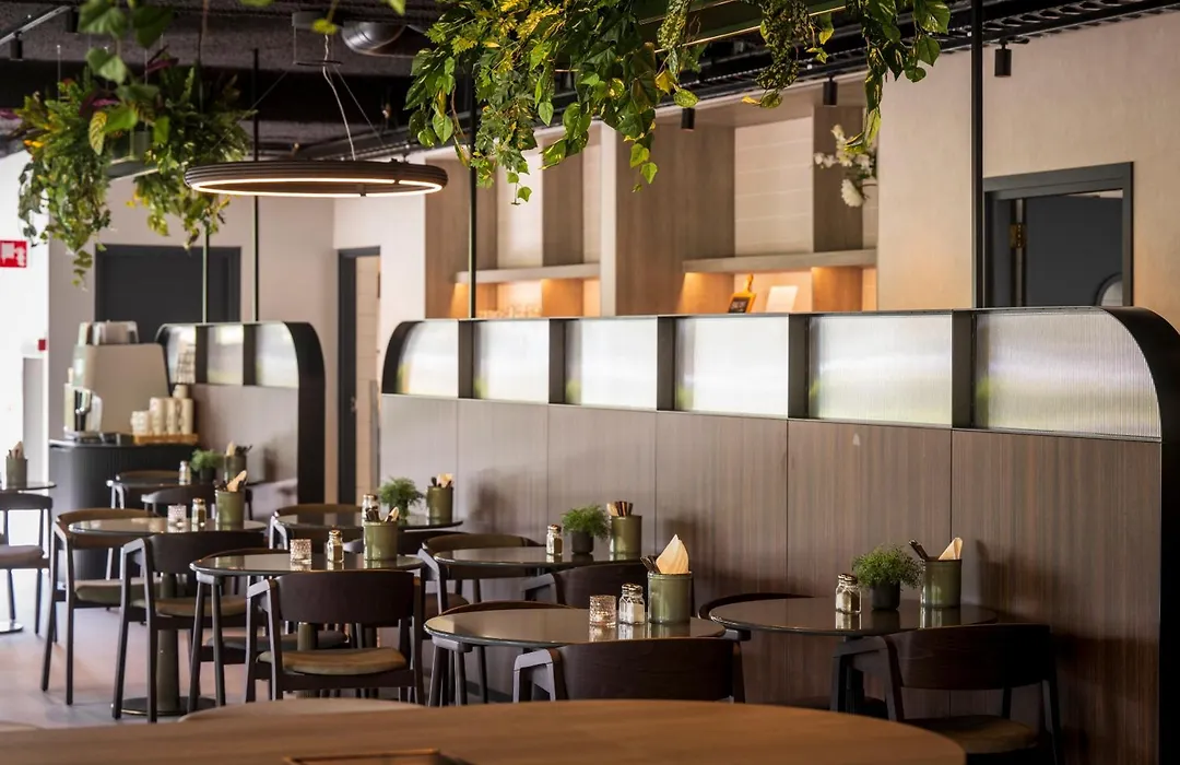 Tulip Hotels & Residences - Zwolle-1