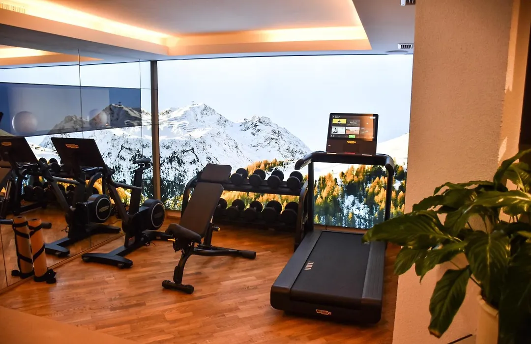 Glanz&Glory Hotel-1