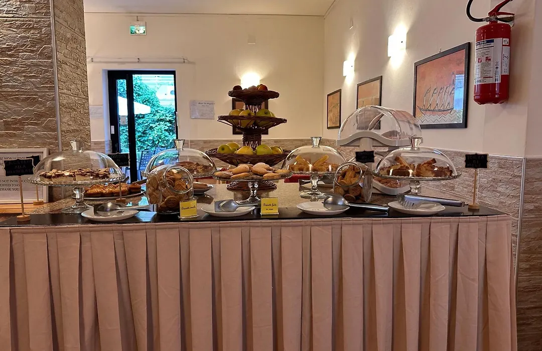 Hotel La Pergola-1