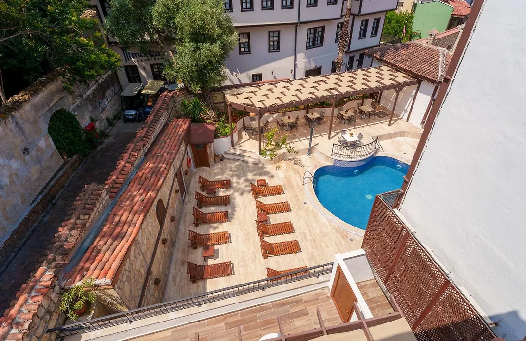 Argos Hotel-1