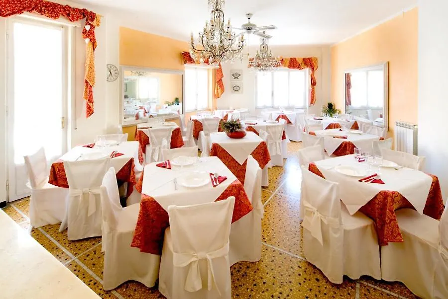 Hotel Gabbiano-1