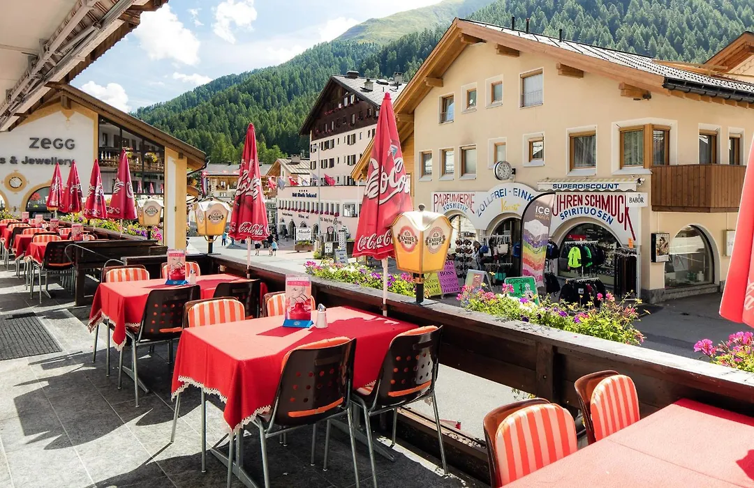 Wellnesshotel Engadin-1