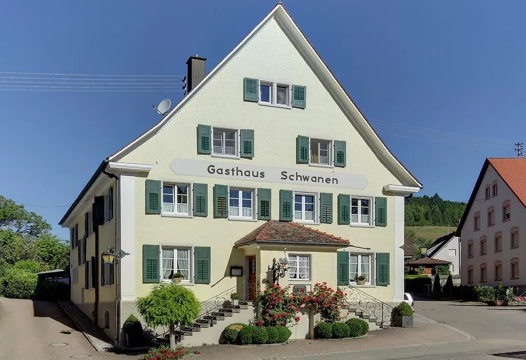 Gasthaus Schwanen&Villa Pfarrhus-1