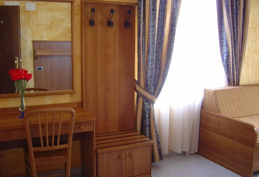 Hotel Mari 2-1