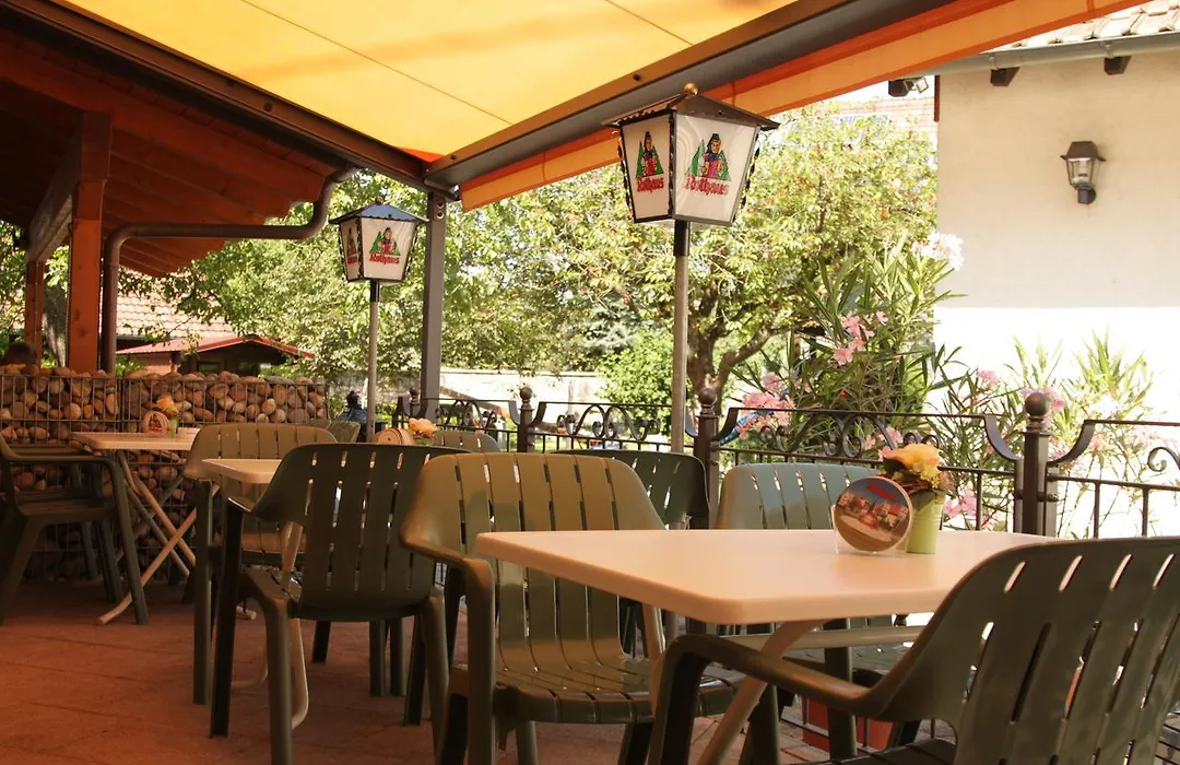 Hotel-Gasthaus Engel Luttingen-1