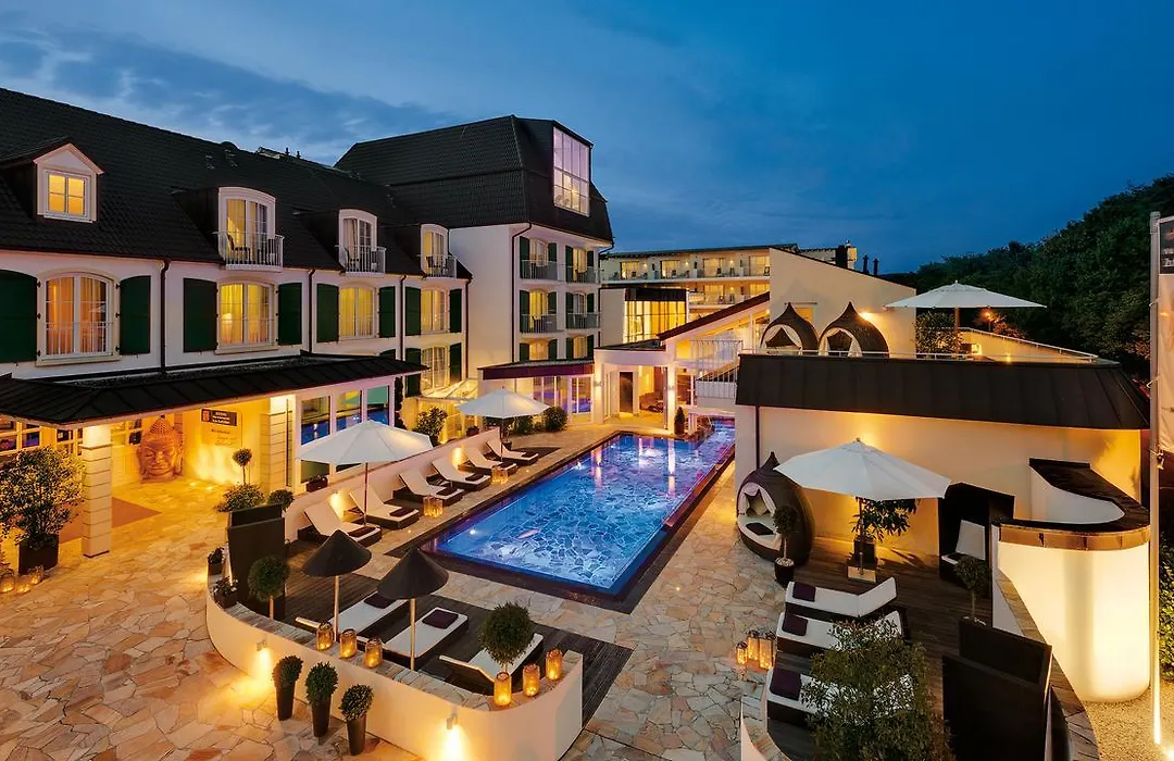 LIFESTYLE Resort Zum Kurfürsten-1