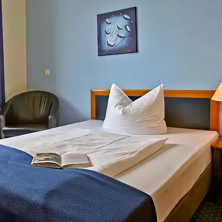 Hoteltow-3