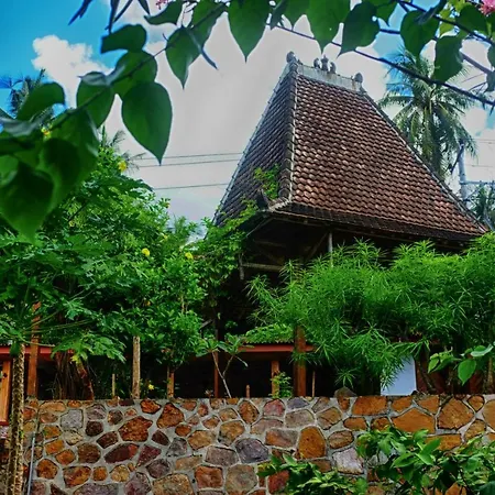 Ayu Hotel Karimunjawa-2