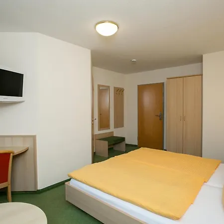 Hotel-Gasthaus Engel Luttingen-2
