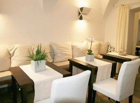 deckerts Hotel am Katharinenstift-3