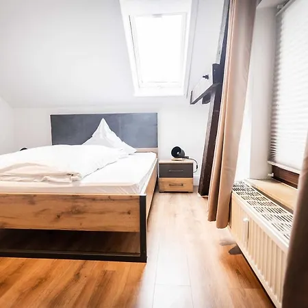 Hotel Fährhaus Kirschenland-3