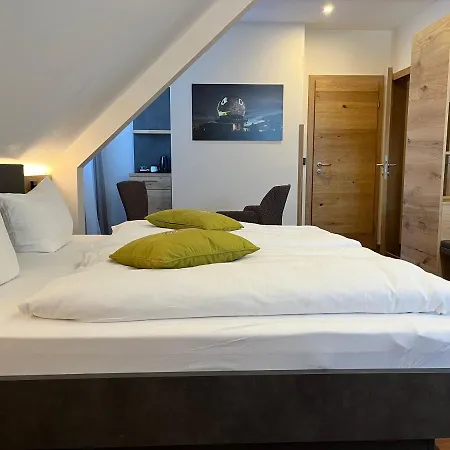 Hotel Gasthof Metzgerei Drei Linden-2