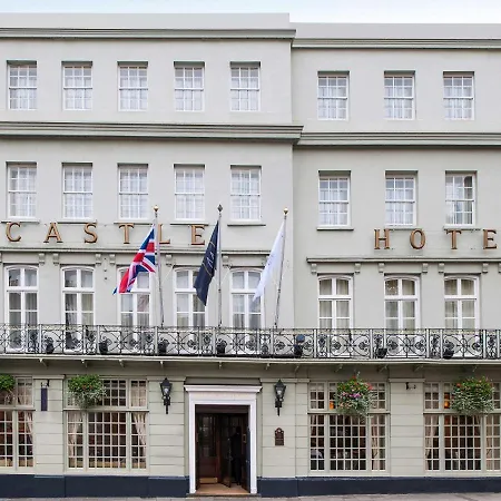 Castle Hotel Windsor-3
