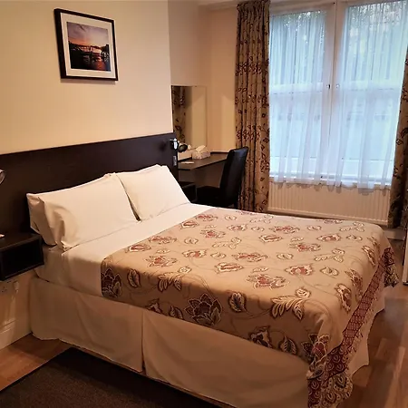 The Gateway Hotel-3