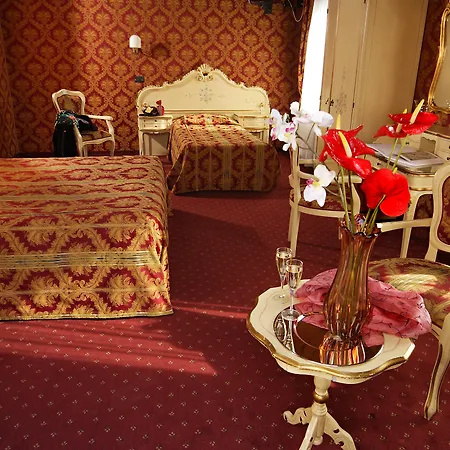 Hotel Gorizia A La Valigia-3