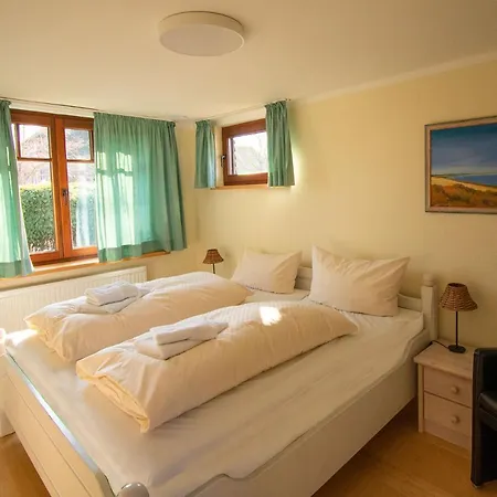 Inselhotel Kapitän Tadsen / Amrum-2