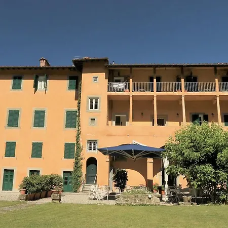 Park Hotel Regina - With Air-Condition And Outdoor Heated Pool-3