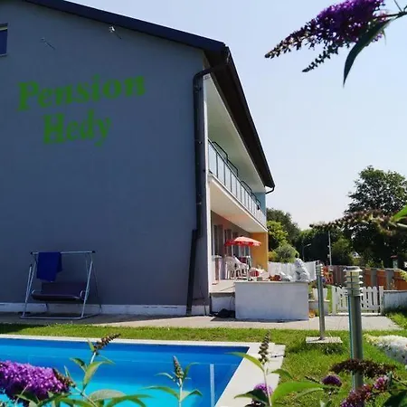 Pension Hedy-3