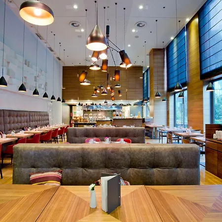 Doubletree By Hilton Zagreb-3