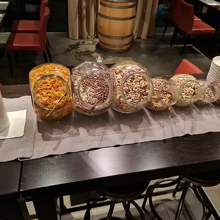 Encanto Hotel Restaurant-2