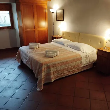 Hotel Fedora-3