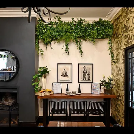 Ashbourne Boutique Guest House-3