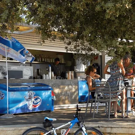 Easyatent Camping Valkanela-2