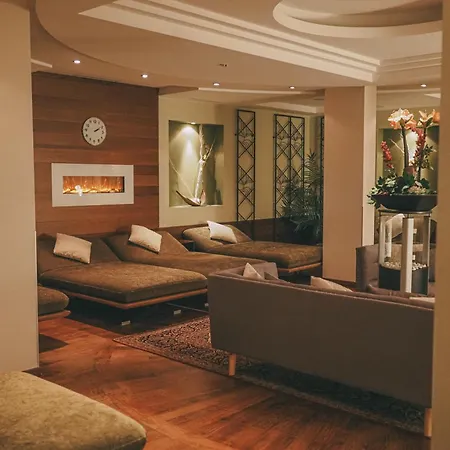 Grandhotel Lienz-2