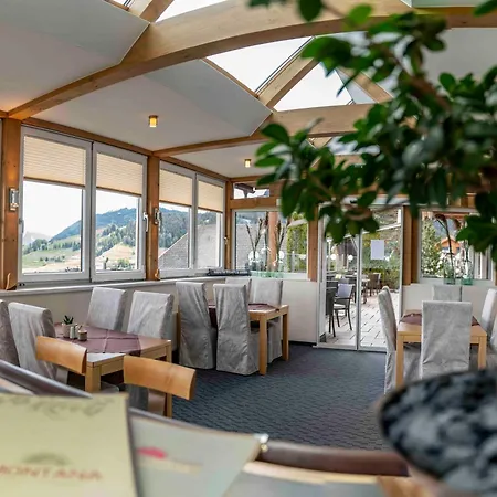Hotel Montana-3
