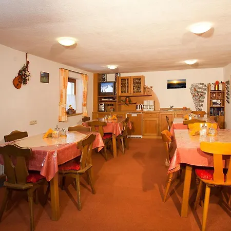 Gästehaus Helga-3
