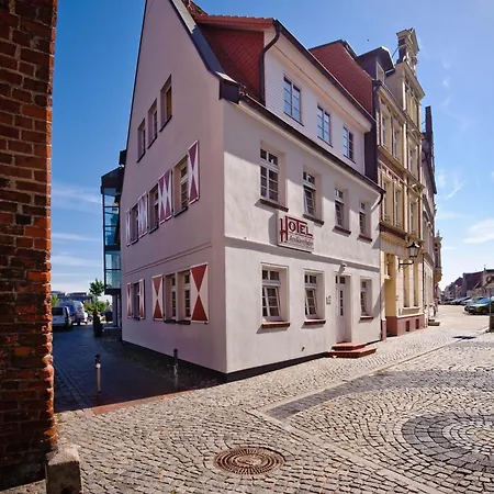 Hotel Am Alten Hafen-2