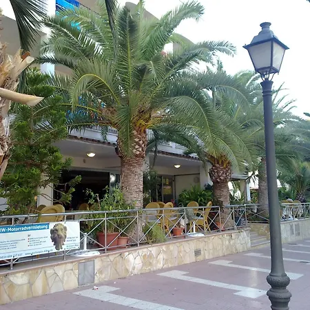 Hostal Leo D'Or-2