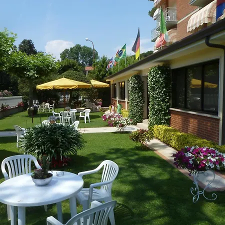 Hotel Versilia-3