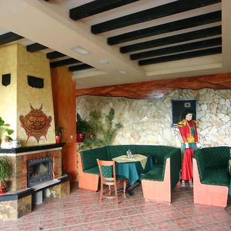 Hotel Toro Negro-2