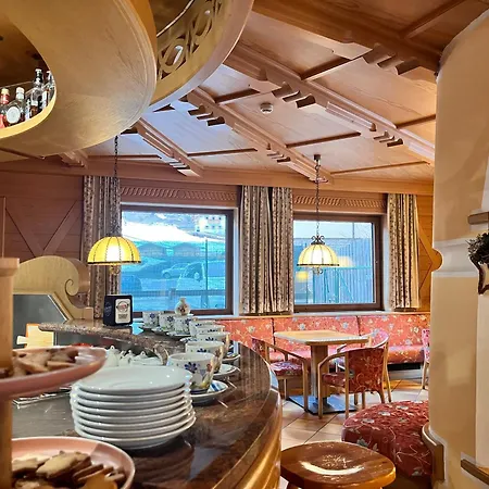 Hotel Rododendro Val Di Fassa-2