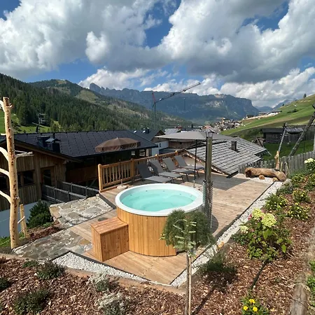 Plang Farmhouse-2