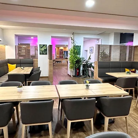Hotel Primavera Parco-2