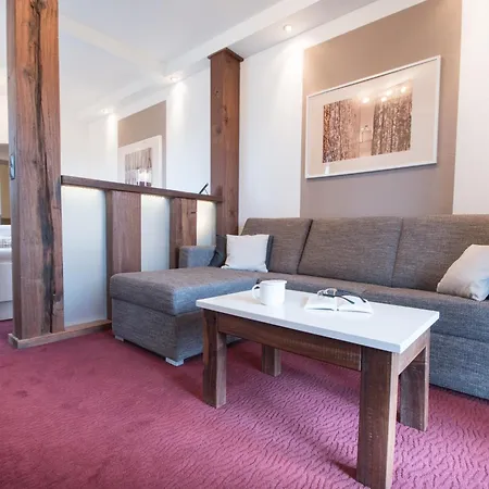 Hotel Nige Hus-3