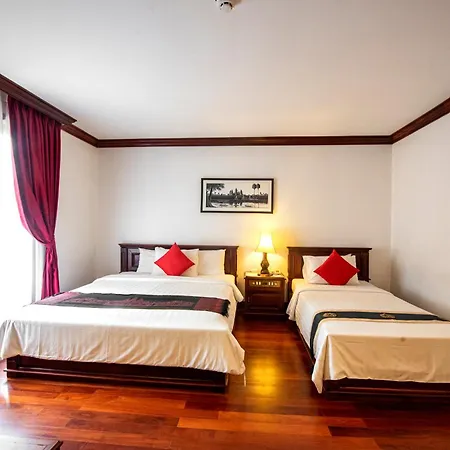 Royal Crown Hotel & Spa-3