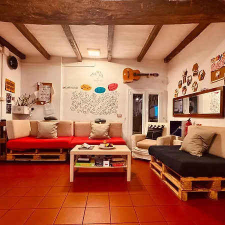 Hostel Il Nosadillo - Bologna-2