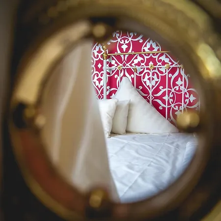 Hotel Alexander-3