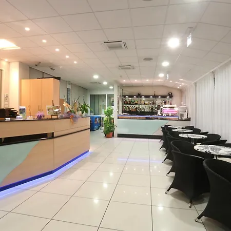 Hotel Leoni-2